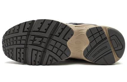 Men's New Balance 725 Navy Grey Shoes