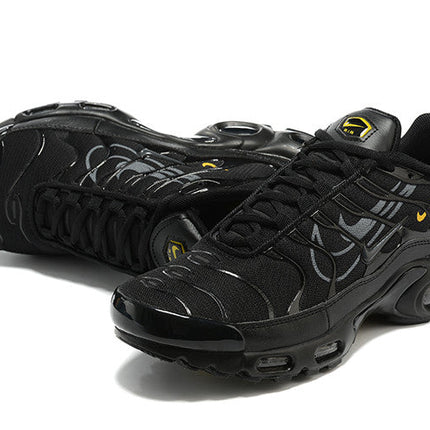Men's Air Max Plus Black Gold Shoes