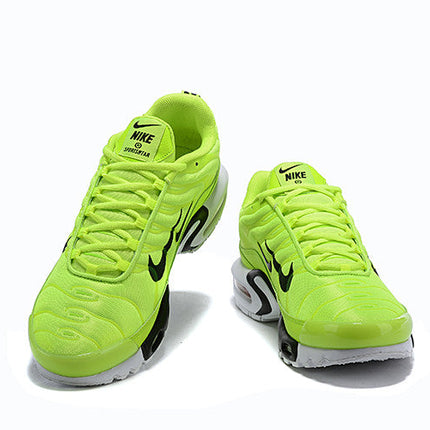 Men's Air Max Plus Lime Blast Shoes