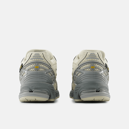 Men's New Balance 1906R 'Cream' Shoes